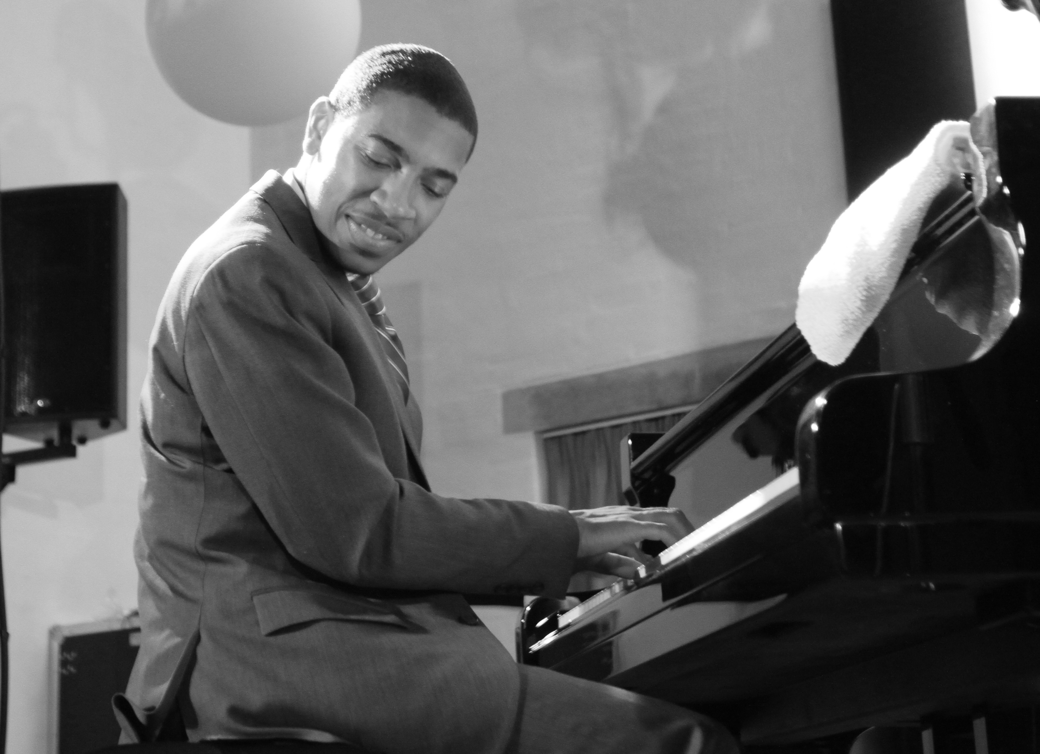Christian Sands